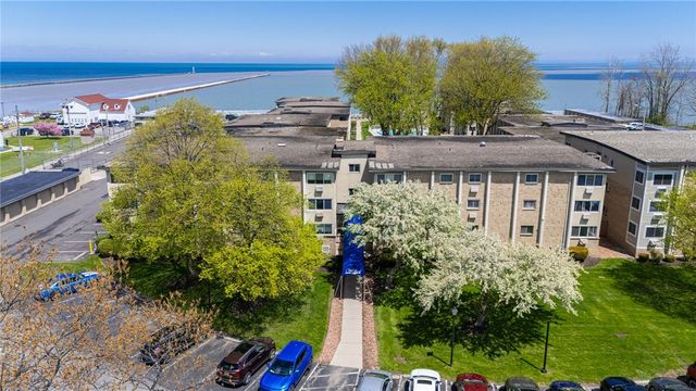 905 Westage At The Harbor, Irondequoit, NY 14617