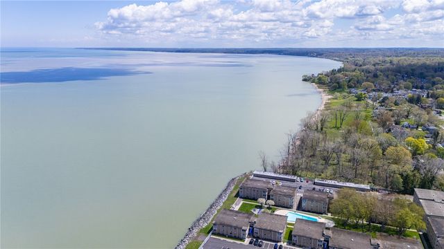 905 Westage At The Harbor, Irondequoit, NY 14617