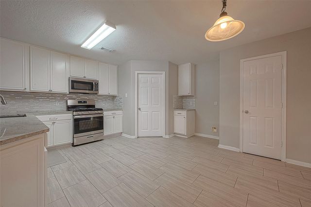 3214 Northgate Court, Manvel, TX 77578