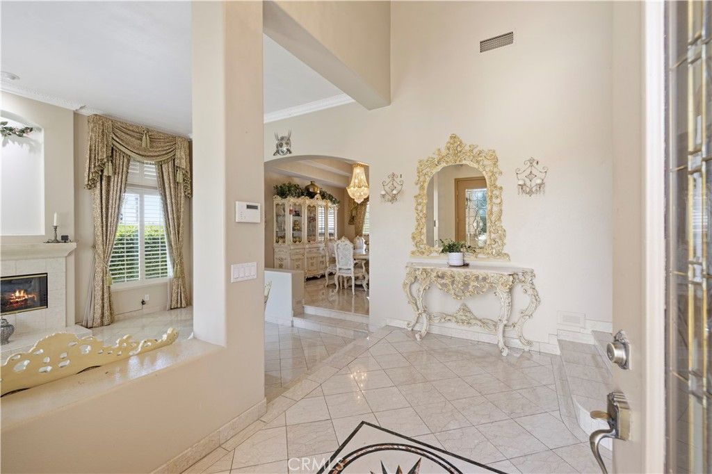 Image 11 of property listing at 5540 High Meadow Pl., Rancho Cucamonga, CA 91737
