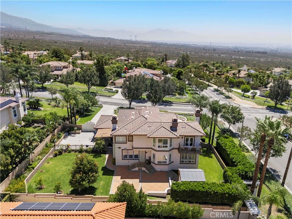 Image 6 of property listing at 5540 High Meadow Pl., Rancho Cucamonga, CA 91737