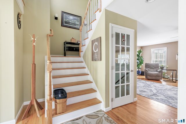 11 Ten Coat Lane, Shelton, CT 06484