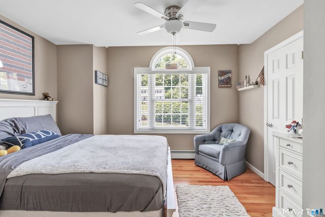 11 Ten Coat Lane, Shelton, CT 06484