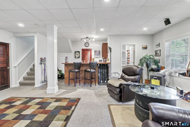 11 Ten Coat Lane, Shelton, CT 06484