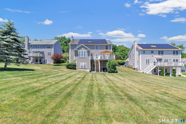 11 Ten Coat Lane, Shelton, CT 06484