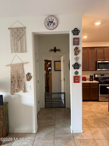 10827 E Painted Mesa Place, Vail, AZ 85641