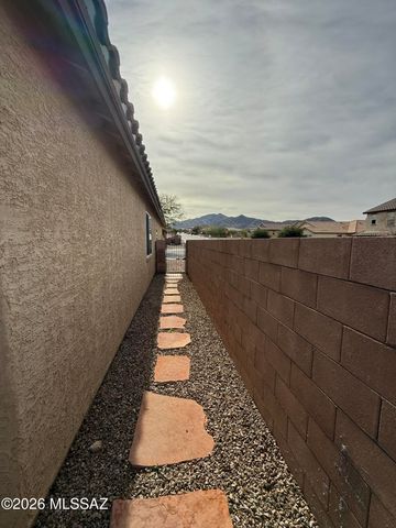 10827 E Painted Mesa Place, Vail, AZ 85641