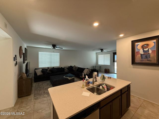 10827 E Painted Mesa Place, Vail, AZ 85641
