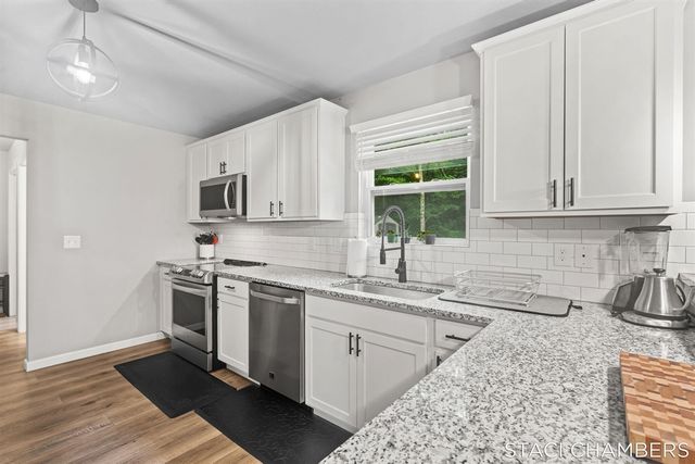 1672 E Ryan Woods Circle, Allegan, MI 49010