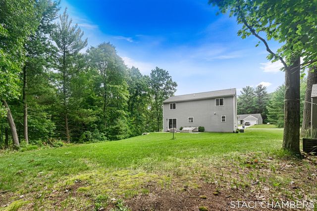 1672 E Ryan Woods Circle, Allegan, MI 49010
