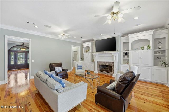 112 Saddle Creek Cove, Canton, MS 39046