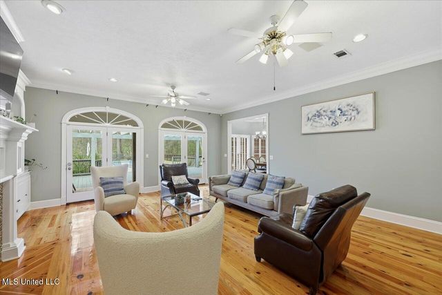 112 Saddle Creek Cove, Canton, MS 39046