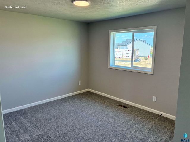 2124 E Alexa St Street, Brandon, SD 57005