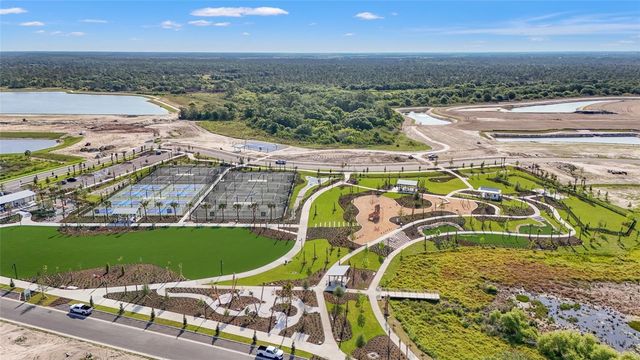 8324 SEA GLASS COURT, Sarasota, FL 34240