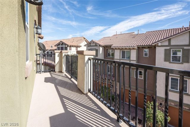 15 Via Di Vita, Henderson, NV 89011