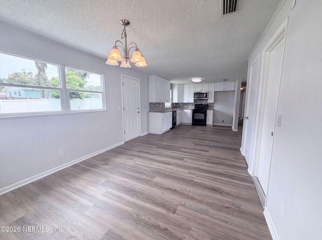 411 CAPRICORN Lane, Orange Park, FL 32073
