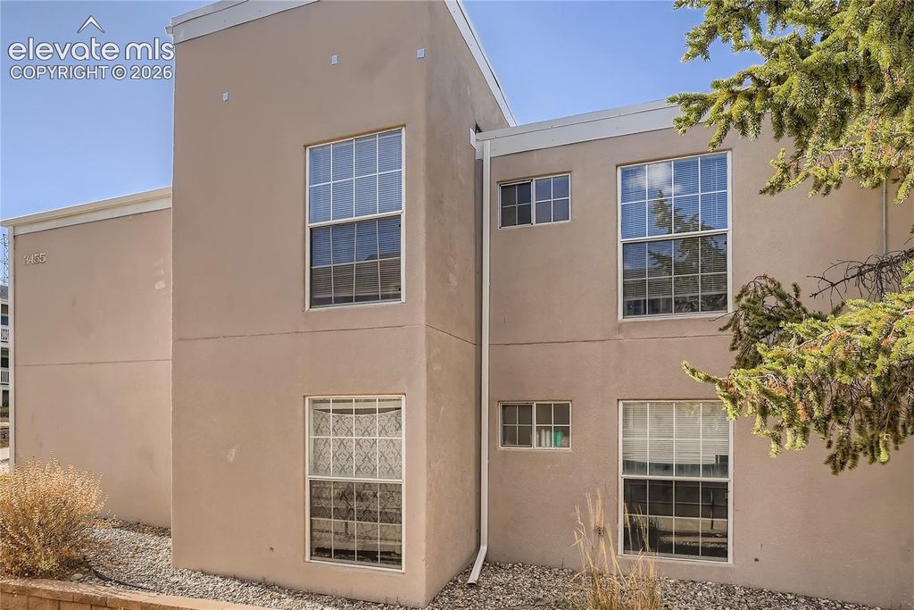 3455 Rebecca Lane D, Colorado Springs, CO 80917 — photo 2