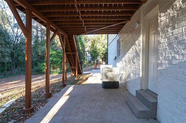 3599 Lower Roswell Road, Marietta, GA 30068