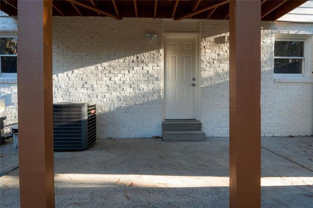 3599 Lower Roswell Road, Marietta, GA 30068