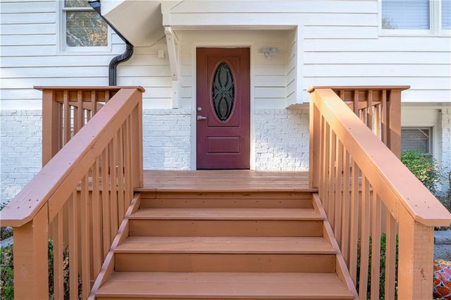 3599 Lower Roswell Road, Marietta, GA 30068