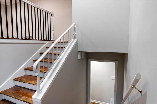 3599 Lower Roswell Road, Marietta, GA 30068