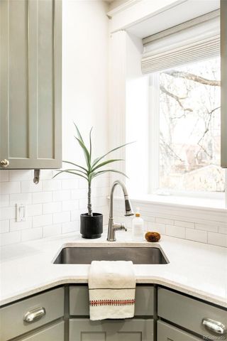 1620 Steele Street, Denver, CO 80206