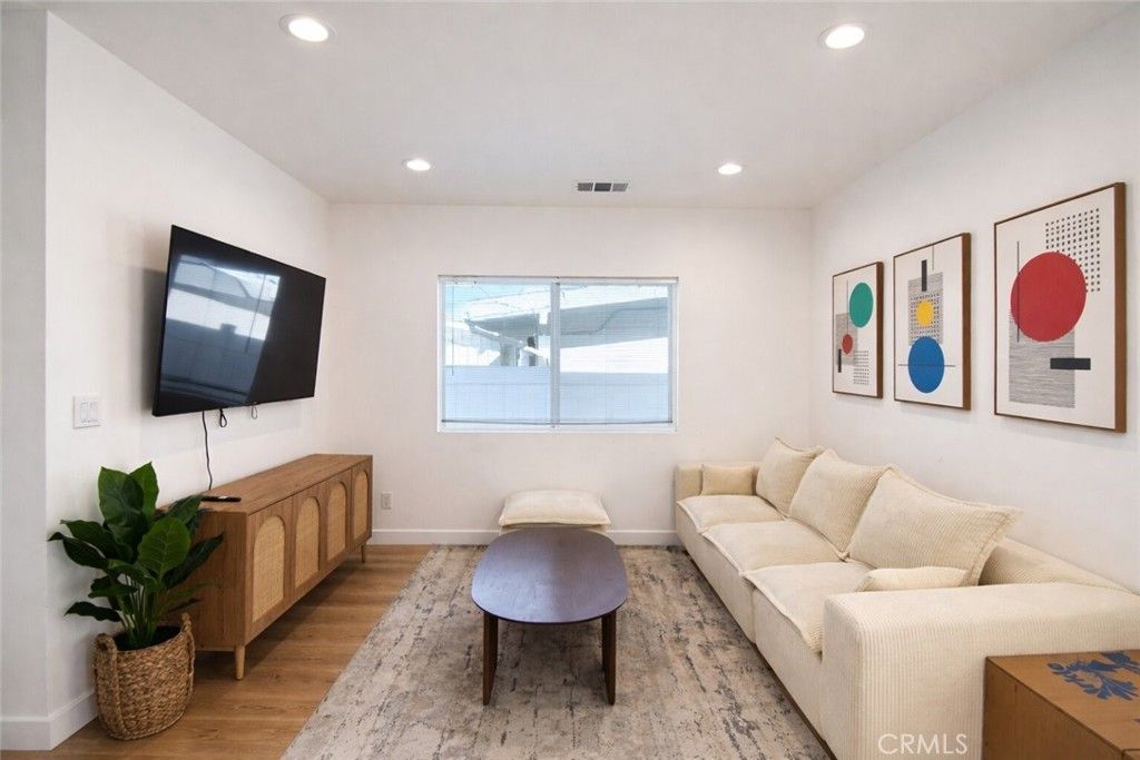 Image 11 of property listing at 13701 Lanning, Garden Grove, CA 92843