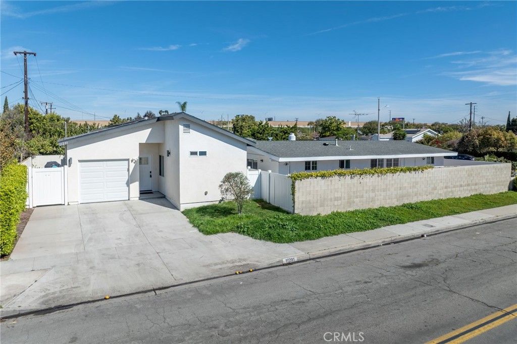 Image 43 of property listing at 13701 Lanning, Garden Grove, CA 92843