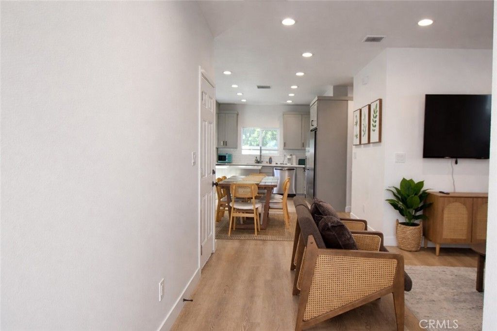 Image 7 of property listing at 13701 Lanning, Garden Grove, CA 92843