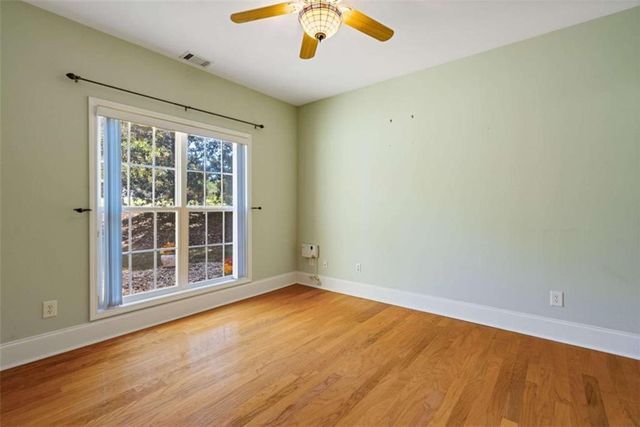 304 Pembroke Court, Mcdonough, GA 30252