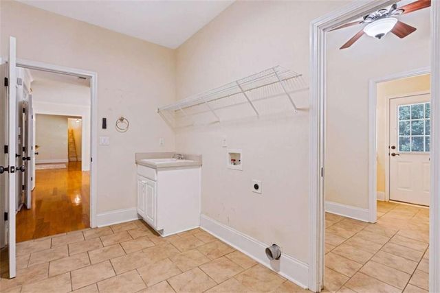 304 Pembroke Court, Mcdonough, GA 30252