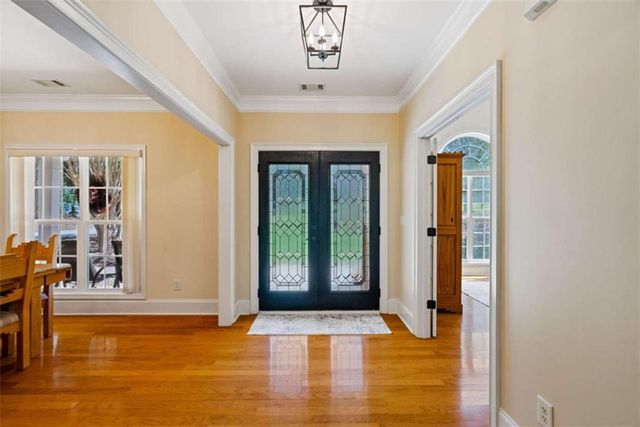 304 Pembroke Court, Mcdonough, GA 30252