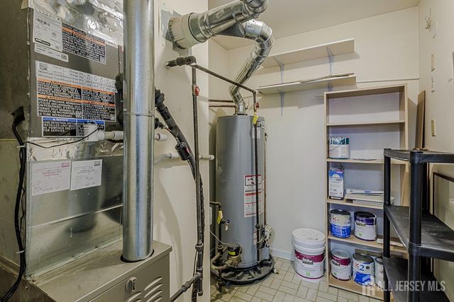 236 Blew Court, East Brunswick, NJ 08816