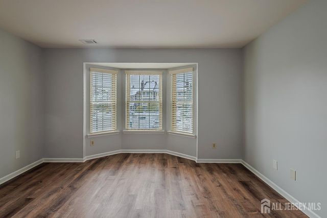 236 Blew Court, East Brunswick, NJ 08816