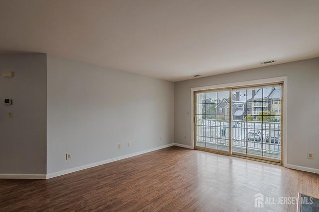 236 Blew Court, East Brunswick, NJ 08816