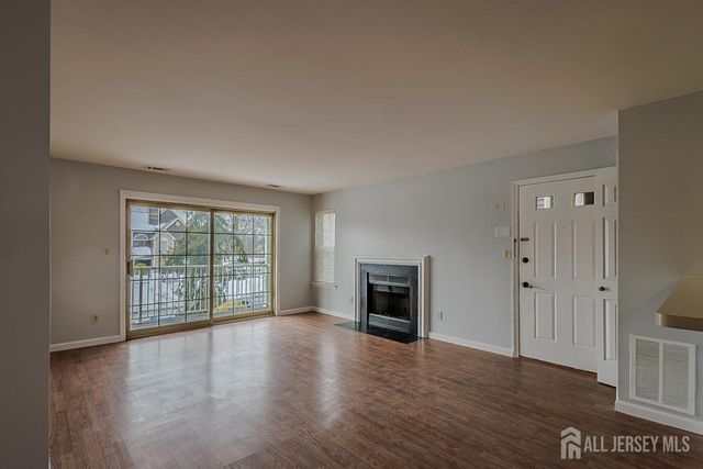 236 Blew Court, East Brunswick, NJ 08816