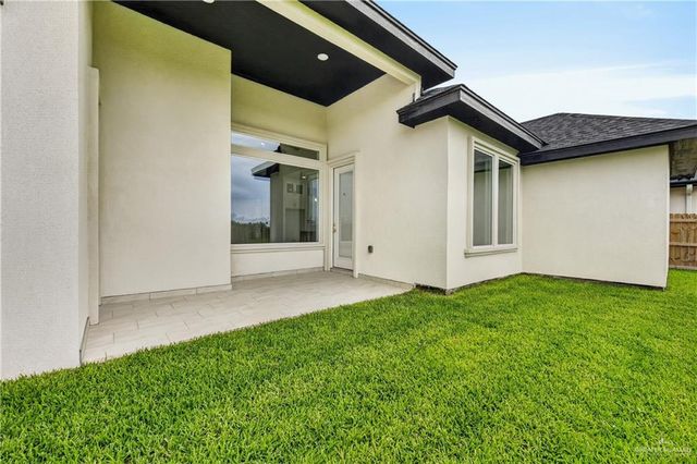 1006 Magnolia Street, Mission, TX 78573