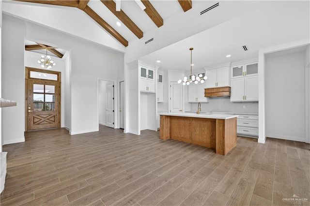 1006 Magnolia Street, Mission, TX 78573