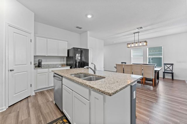 11530 ADAM LEE WAY, Dade City, FL 33525