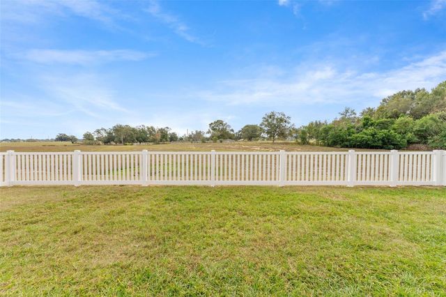 11530 ADAM LEE WAY, Dade City, FL 33525