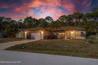 1749 Hays Street NW, Palm Bay, FL 32907