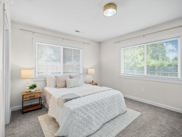 3730 Se 64TH Ave, Portland, OR 97206