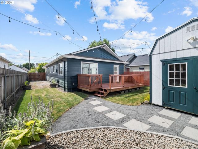 3730 Se 64TH Ave, Portland, OR 97206