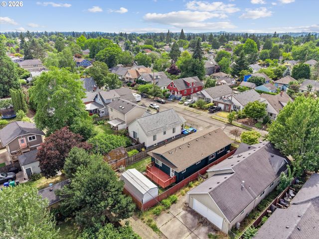 3730 Se 64TH Ave, Portland, OR 97206