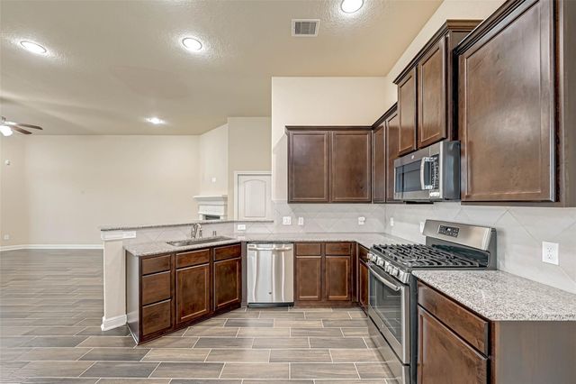 4903 Windy Poplar Trail, Rosenberg, TX 77471