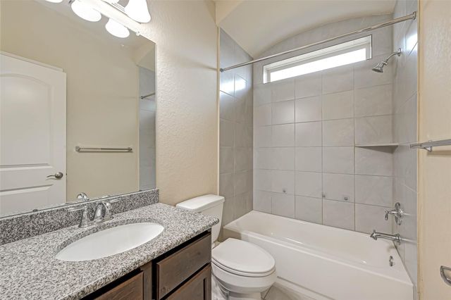 4903 Windy Poplar Trail, Rosenberg, TX 77471