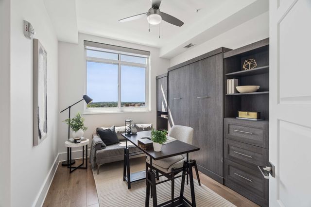 20 Rutledge St Apt 609, Nashville, TN 37210