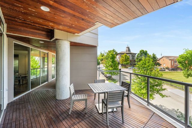 20 Rutledge St Apt 609, Nashville, TN 37210