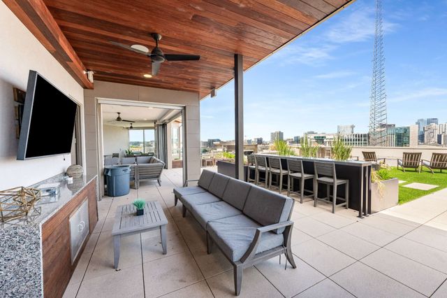 20 Rutledge St Apt 609, Nashville, TN 37210