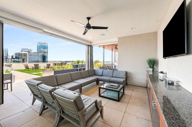 20 Rutledge St Apt 609, Nashville, TN 37210